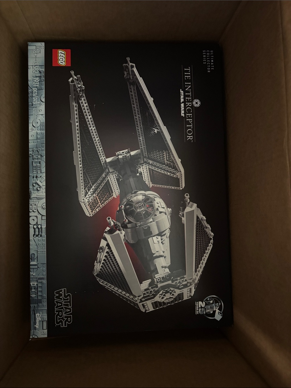 LEGO Star Wars TIE Interceptor - Black, Gray, Red